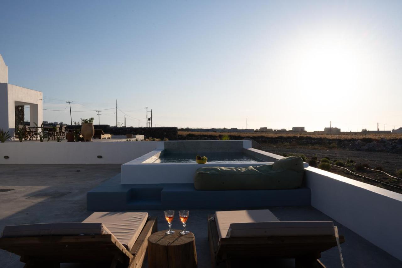 Oia Kissiri - Private Pool Villas Exteriér fotografie